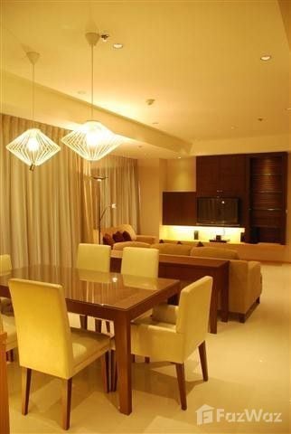 รูป คอนโดให้เช่า 2 ห้องนอน ในโครงการ ดิ เอ็มโพริโอ เพลส 38869 - รูปที่ 1/12