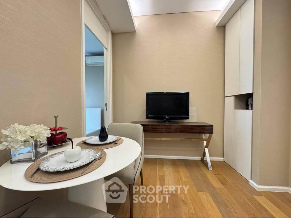 picture 1-BR Condo at The Saint Residences near MRT Phahon Yothin (ID 2314485) - 12/12
