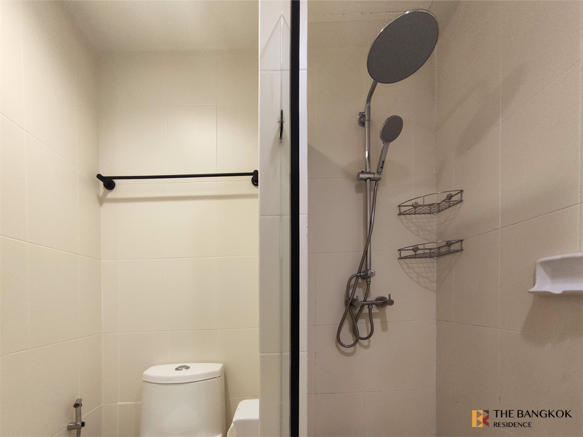 picture City Living Ratchada  Ready-to-move-in Condo at an Amazing Price!! - 4/10