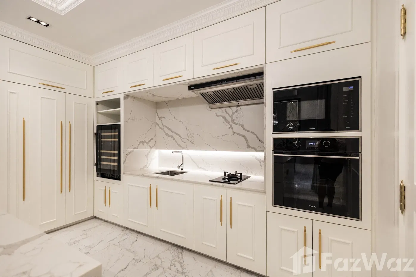 picture 3 Bedroom Villa for sale at Gold Chariot  5698518 - 10/35