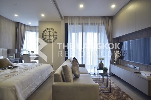 Condo in Business District Ashton Asoke near MRT Rama 9 Station