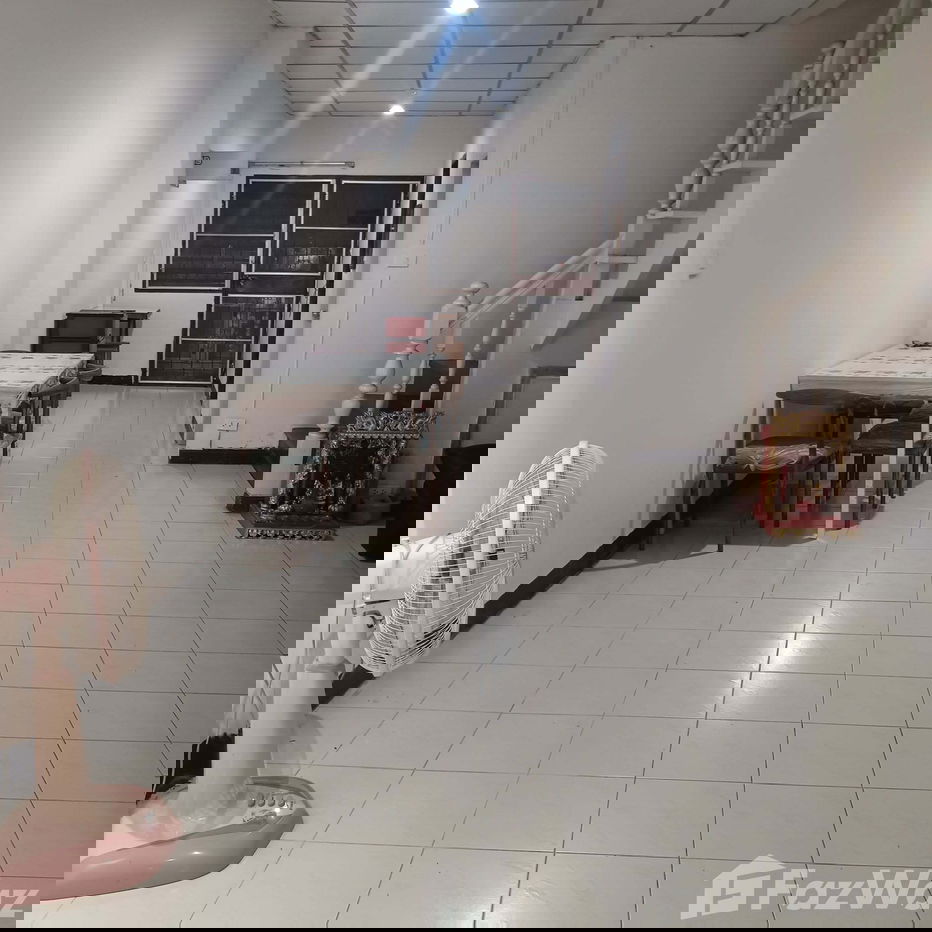 picture 2 Bedroom Townhouse for rent in Bang Na, Bangkok 5684875 - 3/11