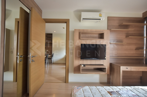 Ready-to-move-in Condo RHYTHM Ratchada-Huaikhwang near MRT Huai Khwang Station