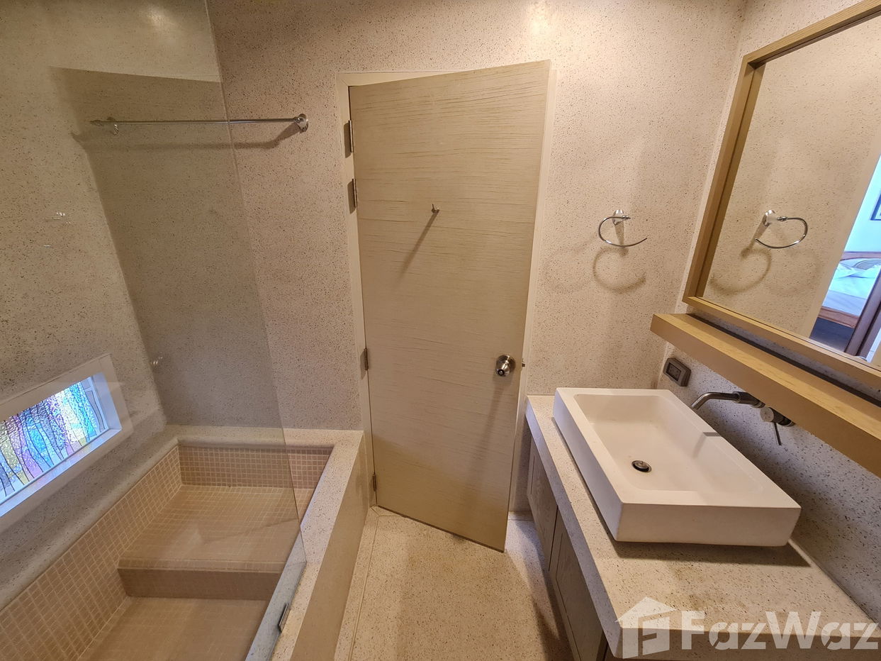 picture 2 Bedroom Condo for sale at Baan Nub Kluen  1429404 - 12/16