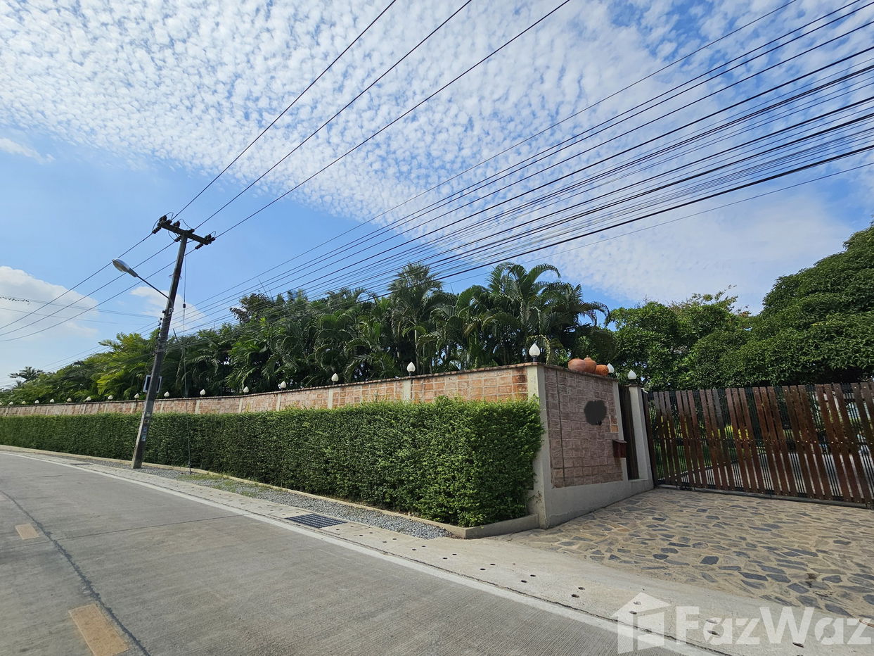picture 8 Bedroom House for sale in Huai Yai, Chon Buri  1731776 - 11/27