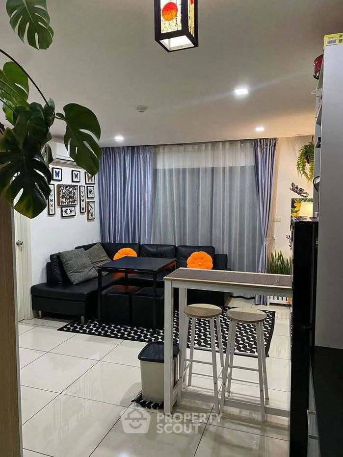 picture 2-BR Condo at Siam Oriental Plaza close to Phratamnak (ID 2314748) - 1/14