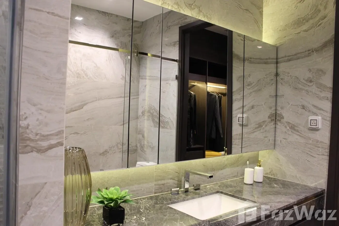 picture 2 Bedroom Condo for sale at Laviq Sukhumvit 57  1054114 - 10/11