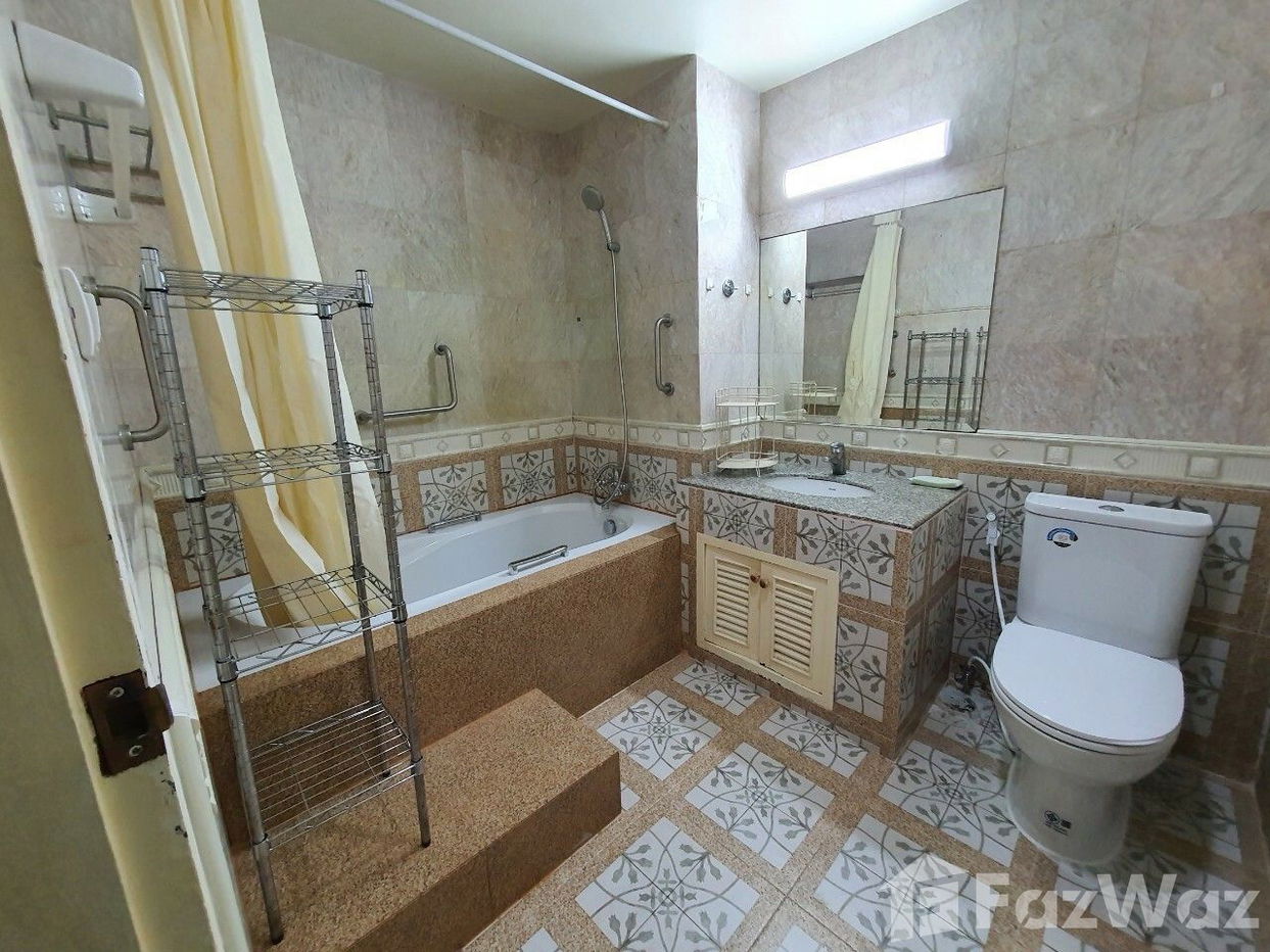 picture 2 Bedroom Condo for sale at Baan Ploenchit  1013646 - 11/15
