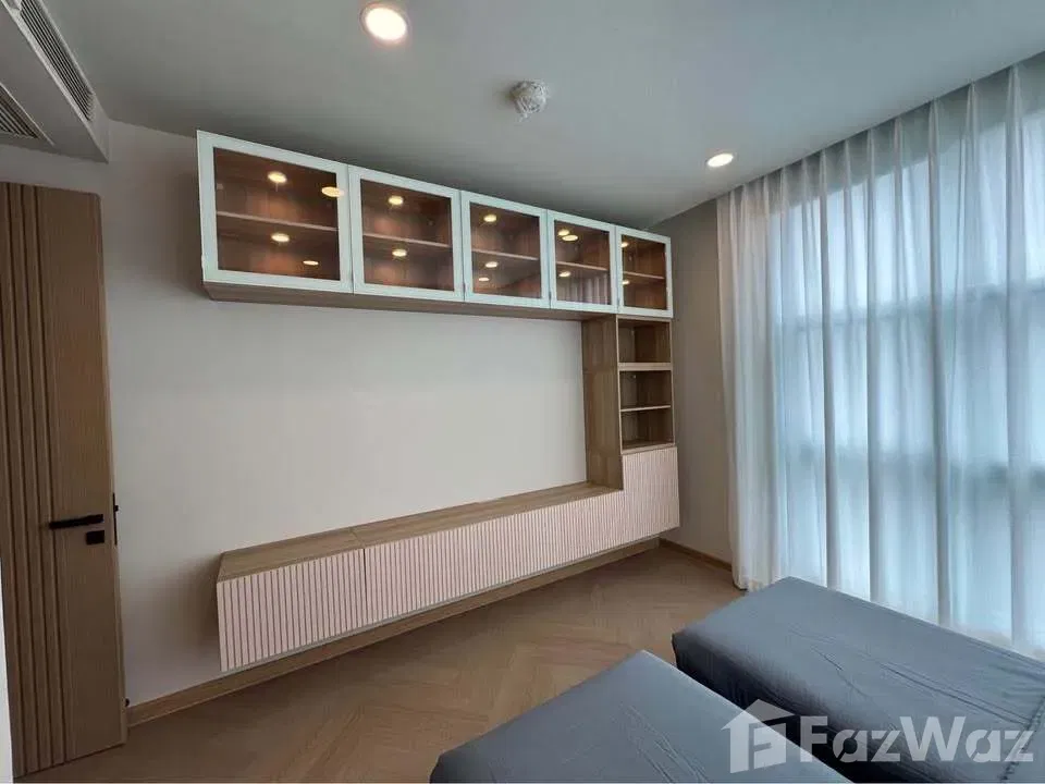 picture Chatrium Riverside Condominium 5693266 - 10/11