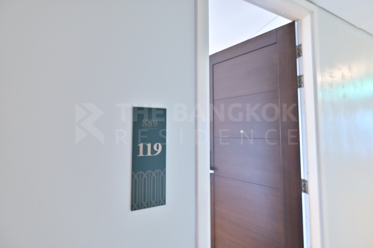 picture Ivy Thonglor  Live the Luxury Style in a High-potential Location - 1/10