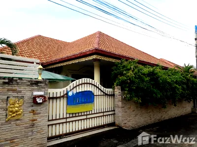 Houses for sale  Pratumnak Hill : 3 Bedroom House for sale at Eakmongkol 8  1179882