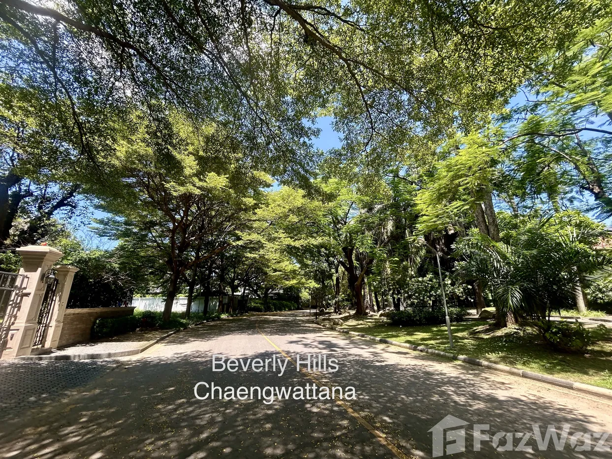 picture Luxury brand new Pool Villa in exclusive Beverly Hills LakSi 1911036 - 29/37
