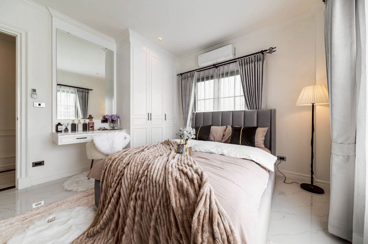 รูป ขายบ้านเดี่ยว 1 ชั้น สไตล์อังกฤษสุดหรู พร้อมสวนกว้างขวาง โครงการชาคริราห์วิลล์ หางดง-เชียงใหม่ T.0946511456 - รูปที่ 12/29