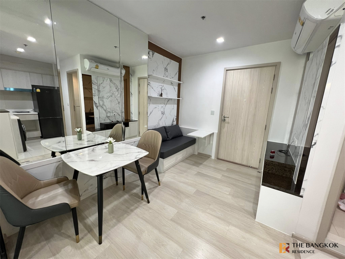 picture Life One Wireless  Move-in Ready, Just Bring Your Stuff - 7/10