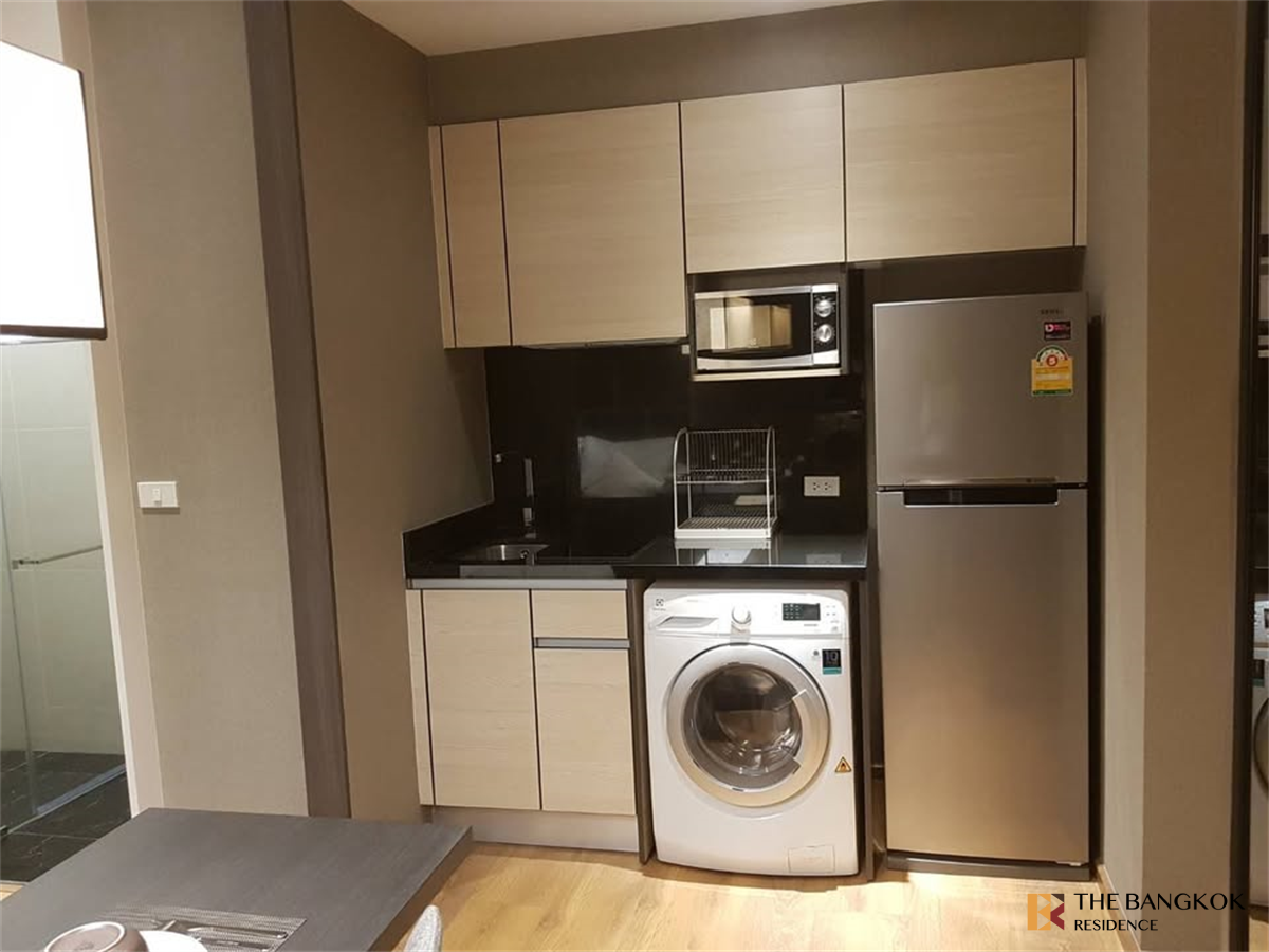 picture Park Origin Phrom Phong  Condo in CBD, Below Market Price - 6/10