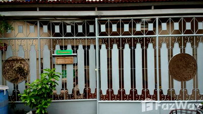 Townhouses for rent Bang Na : 3 Bedroom Townhouse for rent at Naphalai Village 1734786
