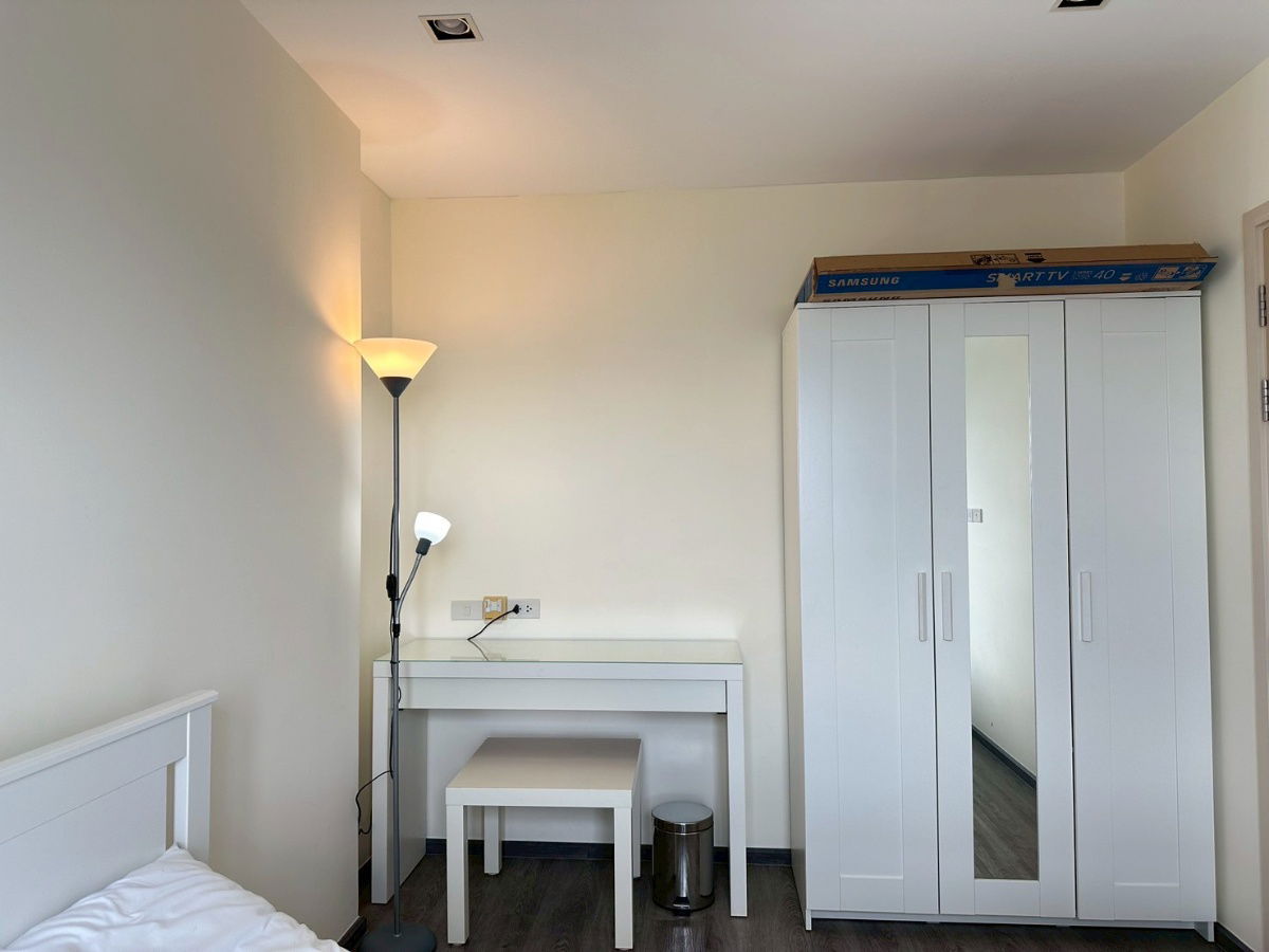 picture 🛋️💗 Clean room, fully furnished, Airport Link view, near Stamford University💗🛋️ Rich Park @Triple Station🔥🔥ID : @471ovhib 📲 - 4/16