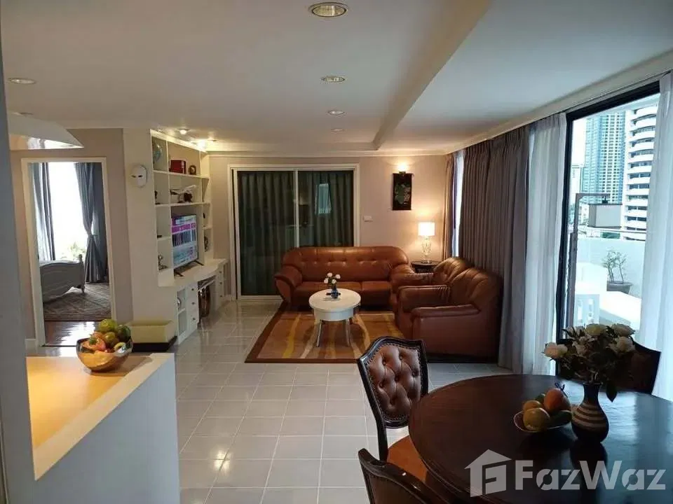 picture The best views in town has no blocks. 5693113 - 1/22