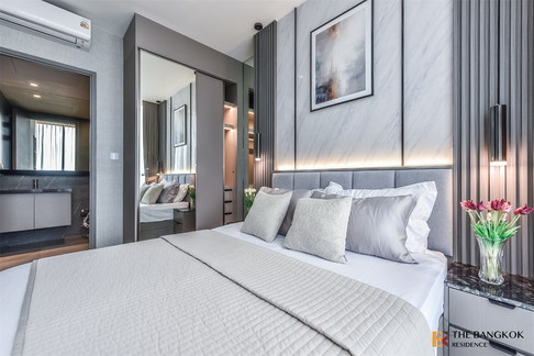 Looking for an owner for this special unit The extro phayathai - rangnam near BTS Victory Monument