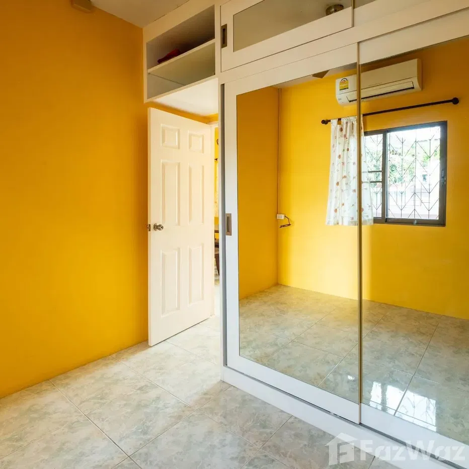 picture 3 Bedroom Villa for sale at Rattanakorn Village 5  1859966 - 6/12