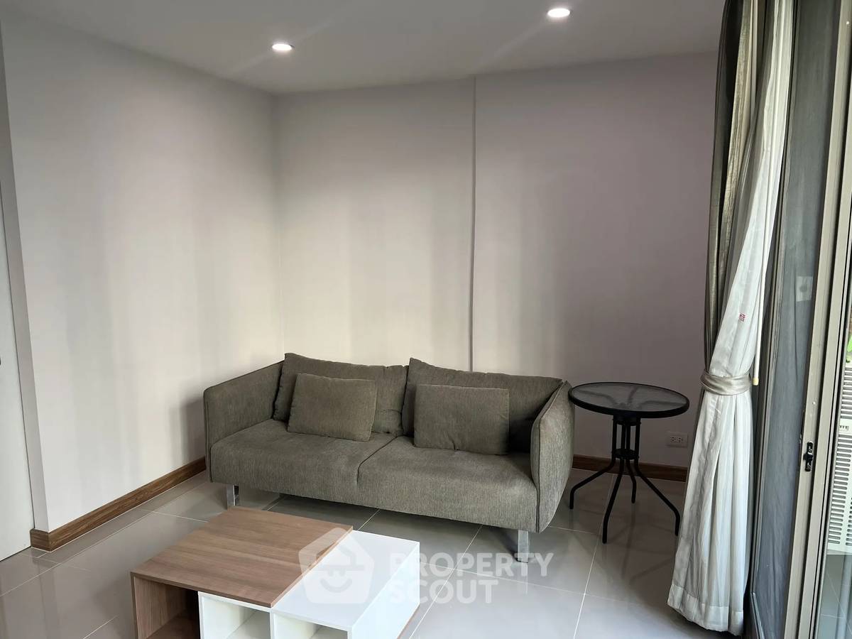 picture 1-BR Condo at The Nimmana close to Nimmanhaemin (ID 2314798) - 4/15