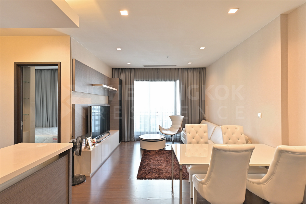 picture Great Price, Prime Location, Dont Miss Out!! Ivy Ampio near MRT Cultural Center of Thailand Station - 6/10