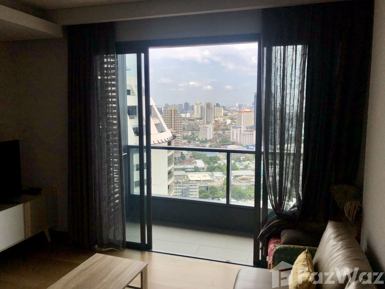 picture 2 Bedroom High Floor Condo for Sale at Lumpini 24 1143420 - 6/7