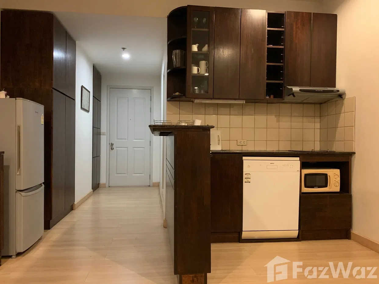 รูป Room for sale/rent , Taksin bridge & Chao Phraya river view. 5363238 - รูปที่ 3/17