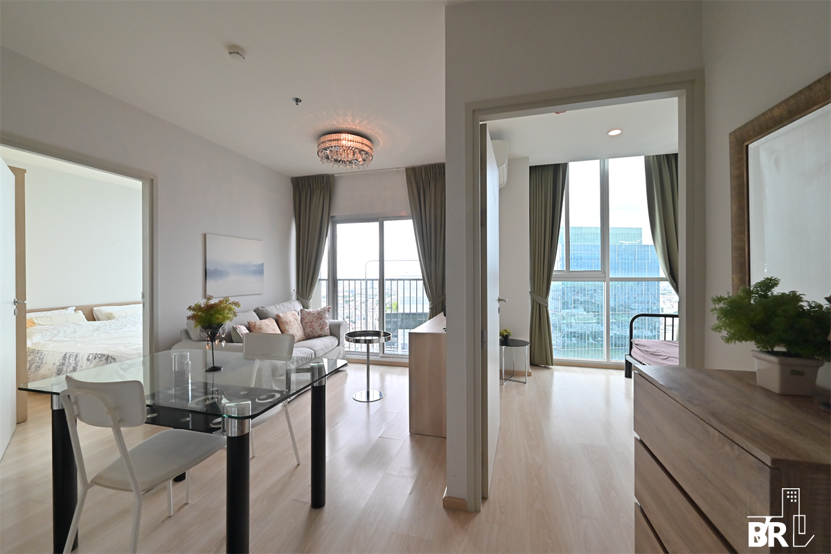 picture Noble Revolve Ratchada 2 Elevate Comfort at an Unbeatable Price near MRT Cultural Center of Thailand Station - 5/10