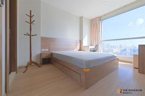 Great Value, Convenient for All Lifestyles RHYTHM Ratchada-Huaikhwang near MRT Huai Khwang Station