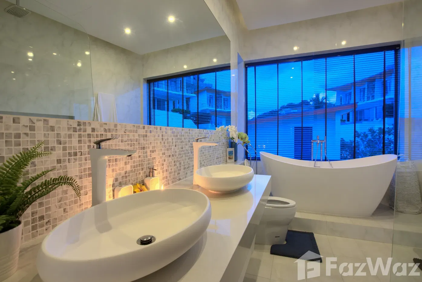 รูป วิลล่าให้เช่า 4 ห้องนอน ในโครงการ เดอะ ริจ 642708 - รูปที่ 35/44