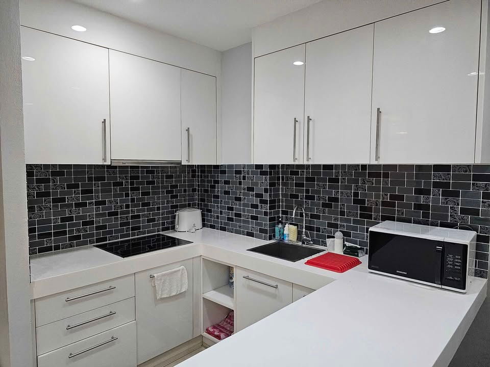 picture Condo For Rent LK Legend Central Pattaya Prime Location, Soi Anurothai  - 18/20