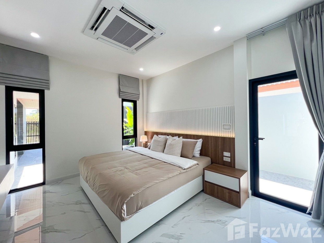 picture 3 Bedroom Villa for sale in Rawai, Phuket  2043838 - 52/64