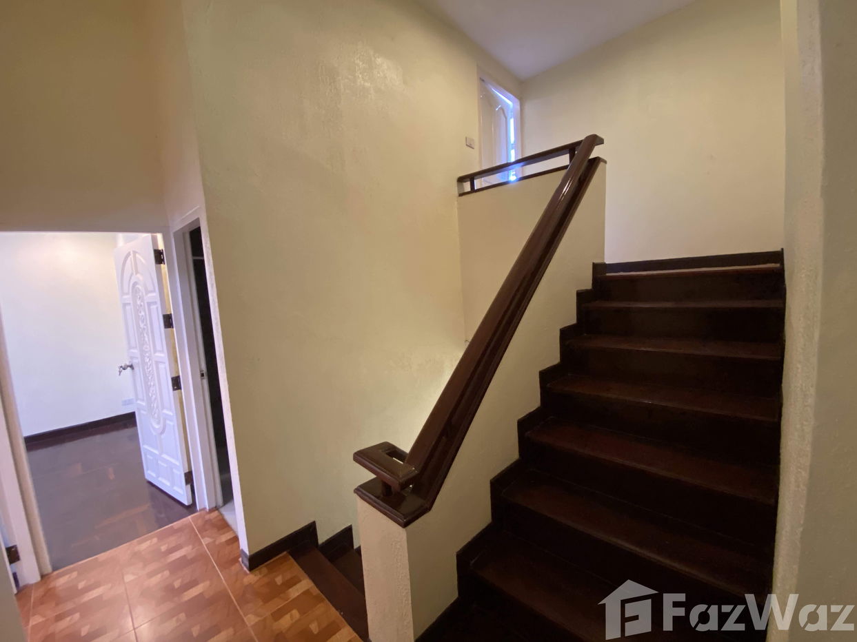 picture 4 Bedroom Townhouse for sale in Phra Khanong, Bangkok 1626778 - 20/36