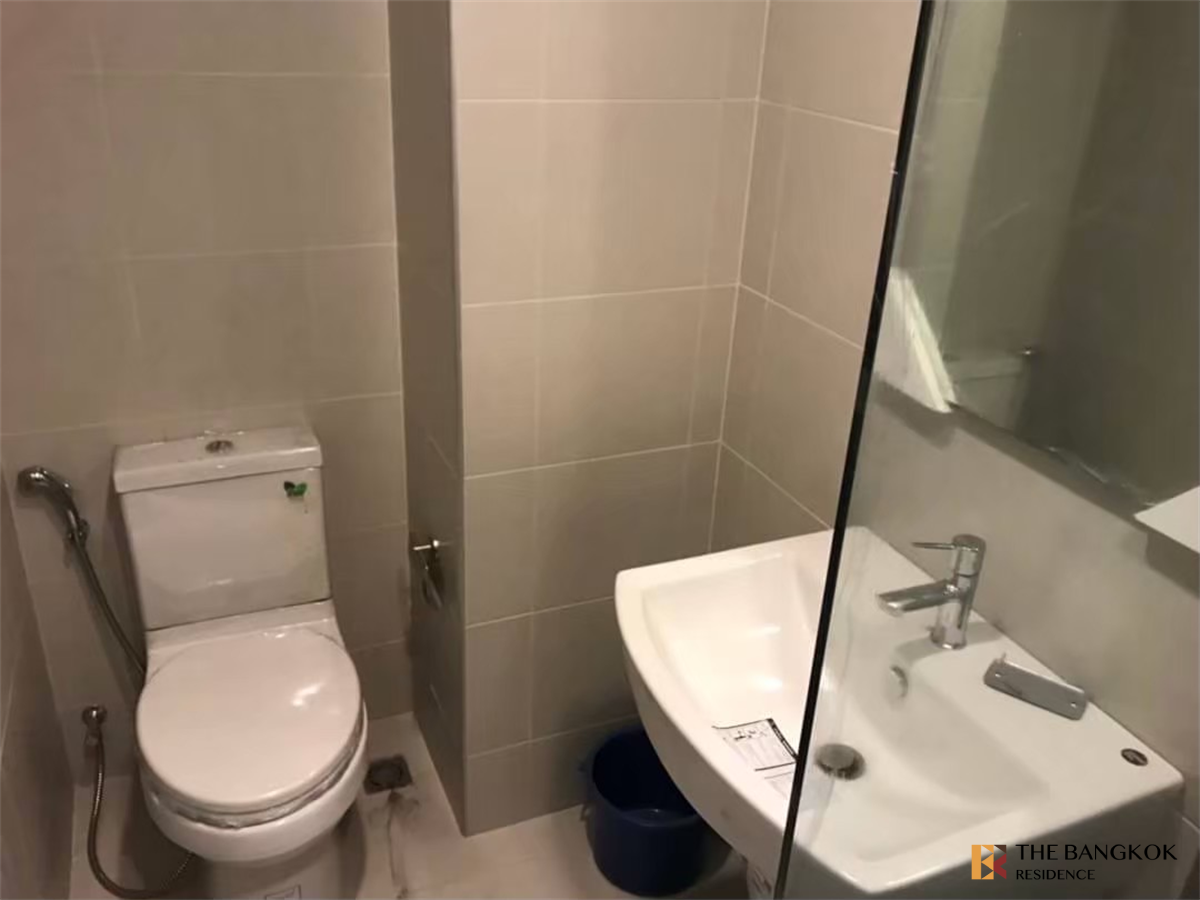 picture Ideo Mobi Sukhumvit Eastgate near BTS Bang Na Room available, great price - 4/10