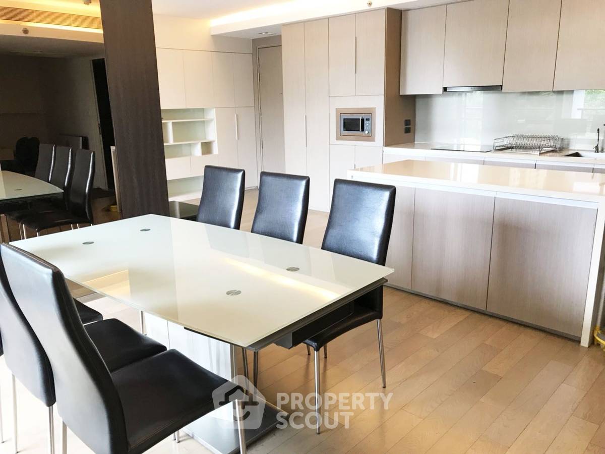 picture 2-BR Condo at Mode Sukhumvit 61 near BTS Ekkamai (ID 1364576) - 4/17