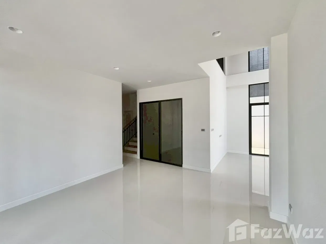 picture 5 Bedroom House for sale at Baan Nara Wongwaen-Ramintra  5725886 - 6/21