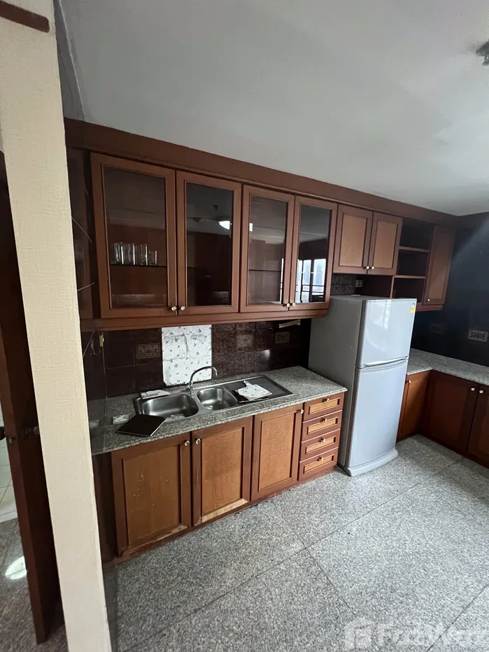 picture Spacious 4Bed condo for sale at Baan Suanpetch Sukhumvit 39 5371499 - 26/29