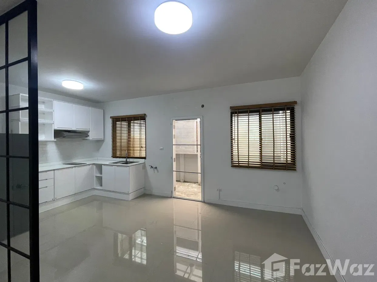 picture 3 Bedroom Townhouse for rent at Pleno Phaholyothin-Watcharapol 2 1981489 - 3/19