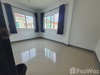 listing thumbnail image 6