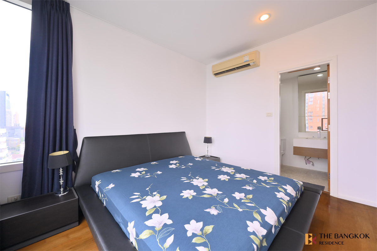 picture Wind Sukhumvit 23 Comfortable and Ready to Move-in near MRT Sukhumvit Station - 9/10