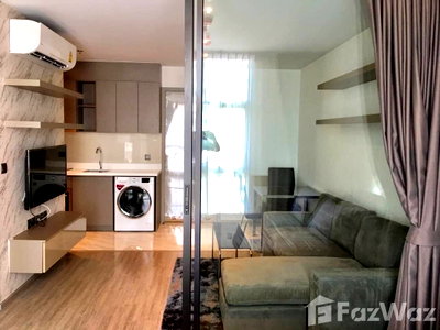 Condos for rent : 1 Bedroom Condo for rent at Rhythm Ekkamai 1982433