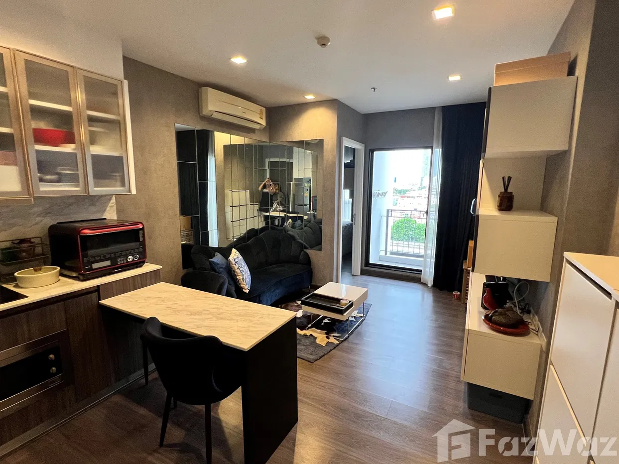 picture Great Deal for 1 bedroom condo walking distance to BTS 5564512 - 1/6