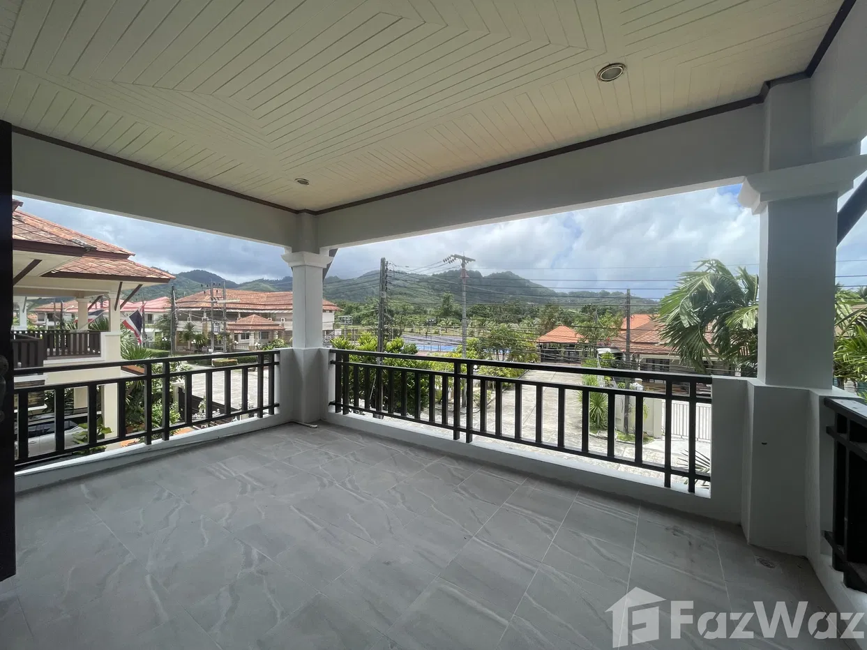 picture Two Story Four Bedroom Family Home With Maids Room 5720572 - 14/18