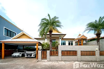 บ้านเดี่ยวให้เช่า : วิลล่าให้เช่า 6 ห้องนอน ในโครงการ อมร วิลเลจ 5728195