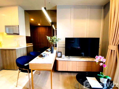 Condos for rent : 1 Bedroom Condo for rent at Celes Asoke 1941765