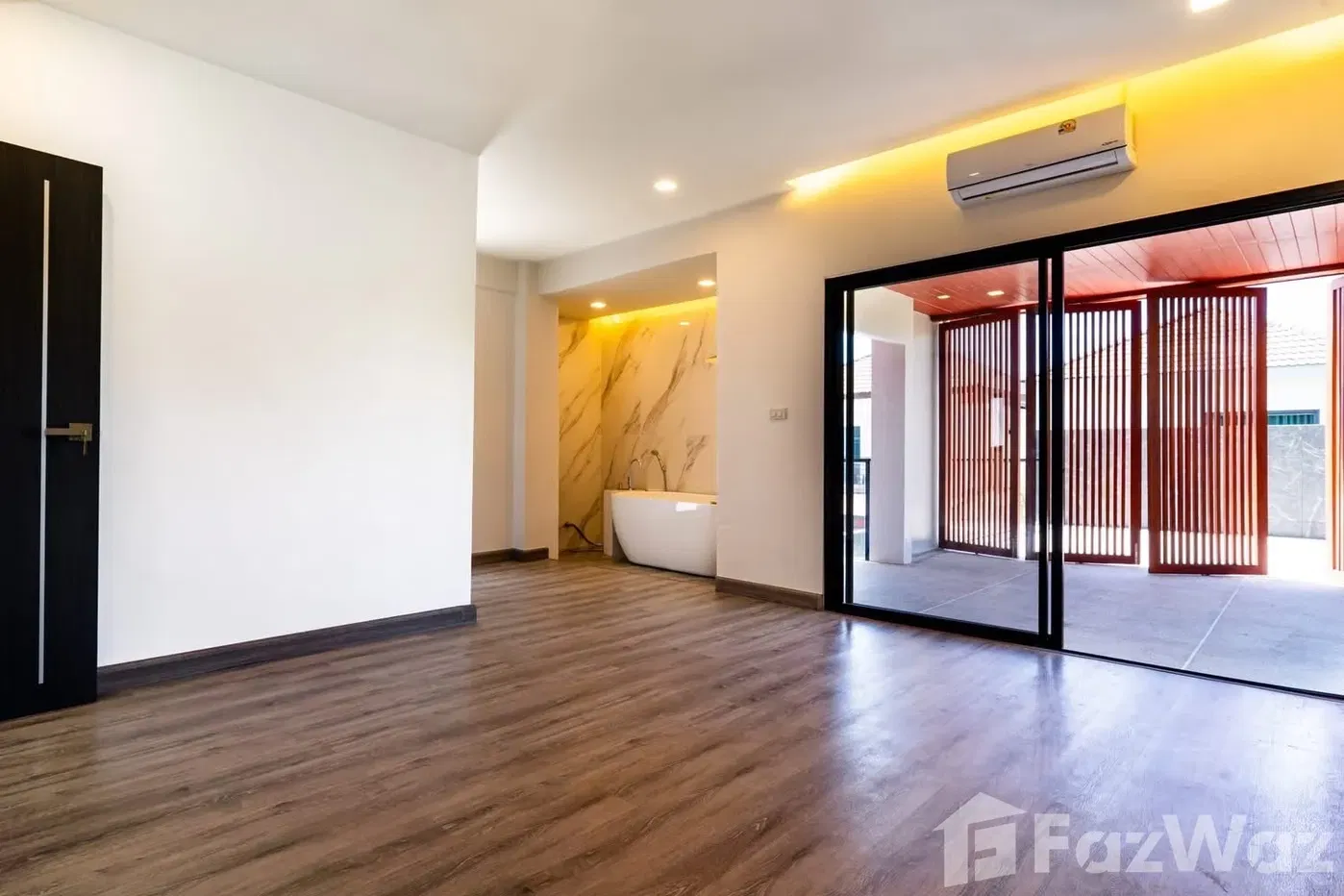 picture Beautiful home in secure complex close to BIS 1986654 - 5/35