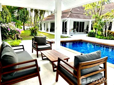 Houses for sale Ko Samui Surat Thani : 3 Bedroom Villa for sale in Maenam, Surat Thani  1955870