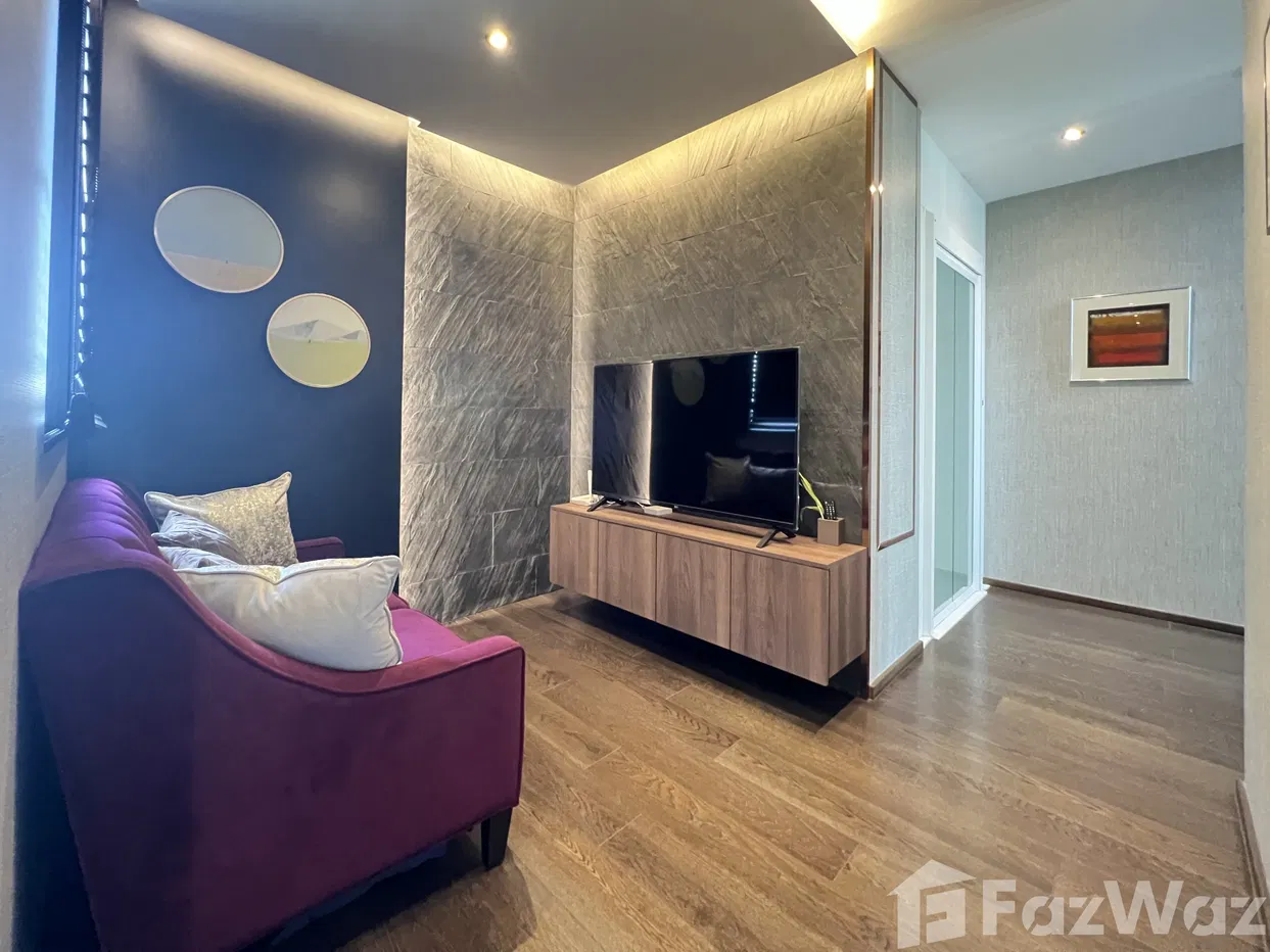 picture Luxury pool villa. Rooftop with elevato, private swimmiing. 5707497 - 38/92