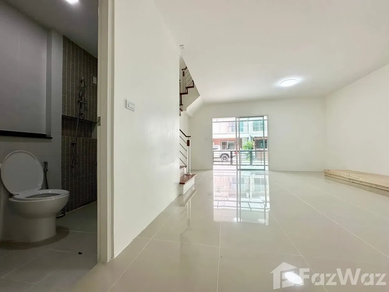 picture Townhouse 3Bed2Bath Fully renovated 5568967 - 5/14